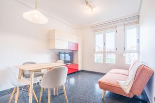 Apartamento  Calle antonio suarez. Exclusivo apartamento junto a la avenida de aragón y el río turi