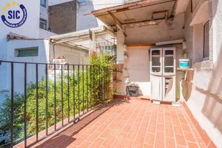 Pis  Calle nuestra sra de asuncion. Vivienda con terraza en una de las mejores zonas de benimaclet