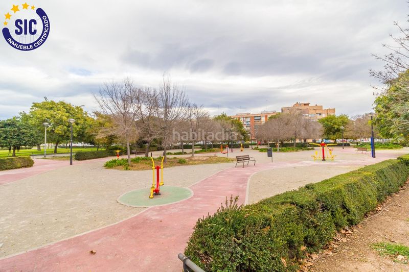 Foto c07791f6-3ae4-49a2-a917-ced8706f0d22. Pis a Natzaret Valencia