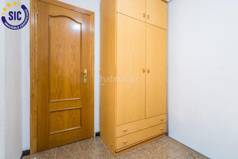 Foto e8371cf1-184d-4f4c-98f8-b90f08817fed. Pis a Natzaret Valencia