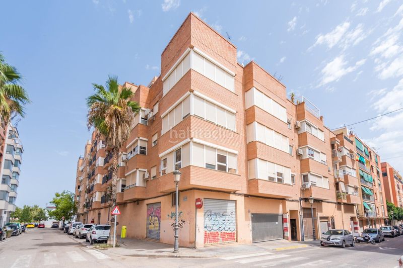 Foto 1c70071d-678c-4931-b464-1625aad14aed. Pis a Torrefiel Valencia