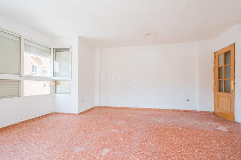 Foto 5bf0f8b9-d4f1-47ac-a16c-b134354736e1. Pis a Torrefiel Valencia