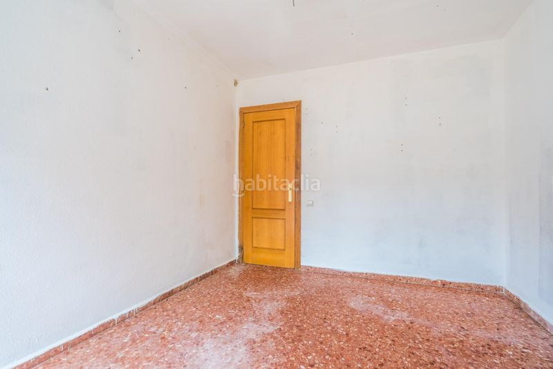 Foto e99f6bc8-443b-43a6-9bd3-bbf8d853eab2. Pis a Torrefiel Valencia