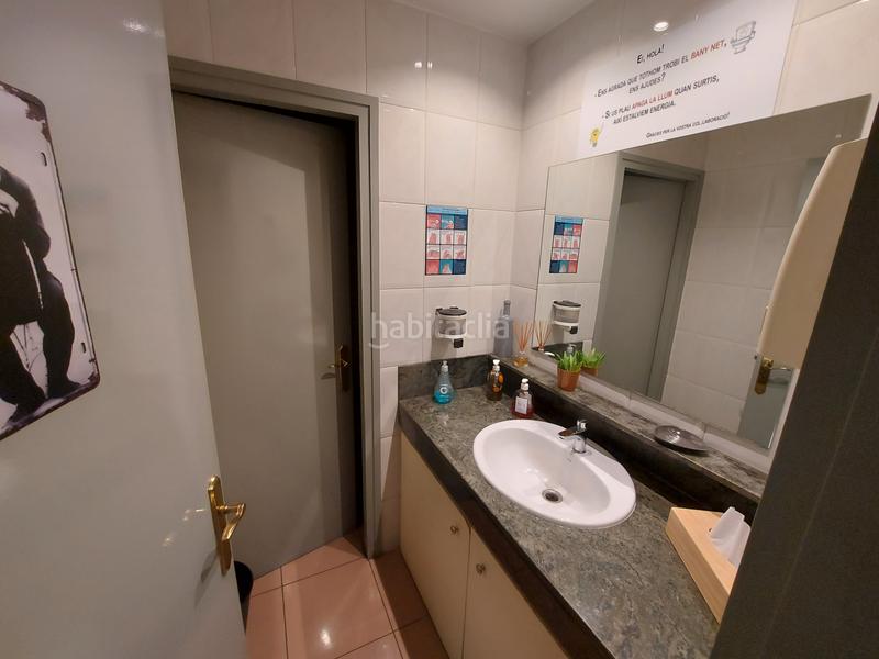 Foto abb951d6-b723-4c31-aa08-27eda5572821. Trapasso locale commerciale con riscaldamento in Molins de Rei