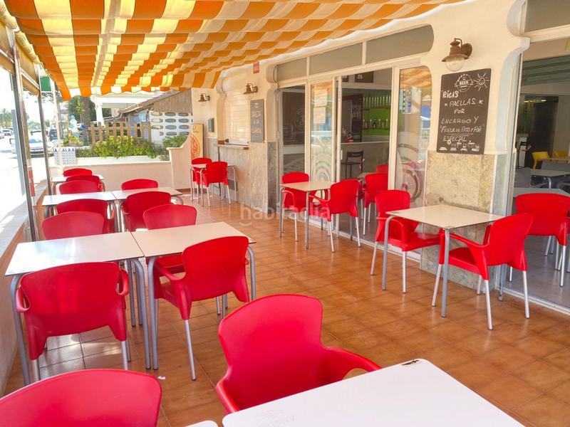 Foto 4e7c48e6-1239-49c2-845f-e59b9e5c6ed6. Locale commerciale in Piles