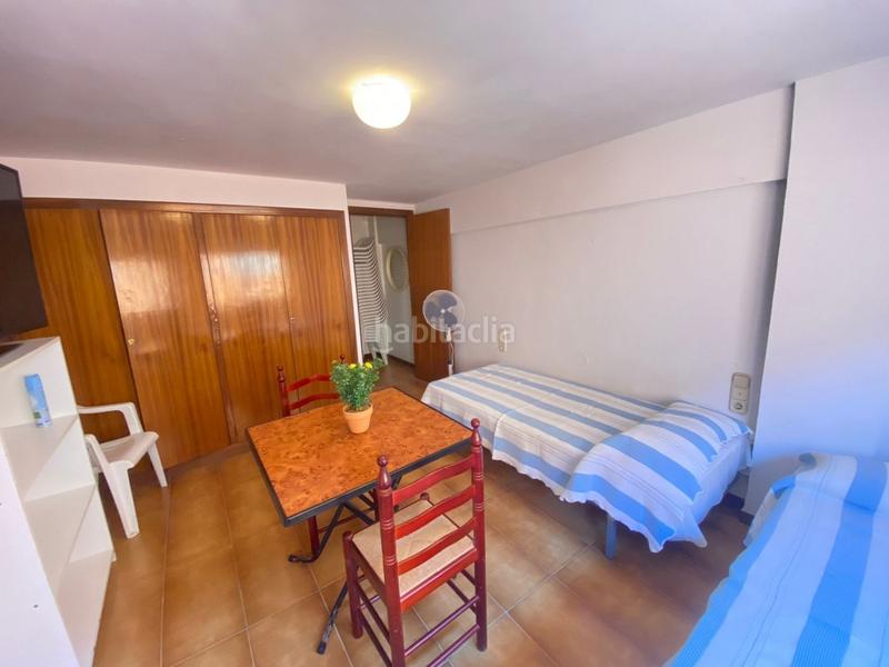 Foto b8127b67-0587-44bd-9622-6edde86dff7a. Locale commerciale in Piles