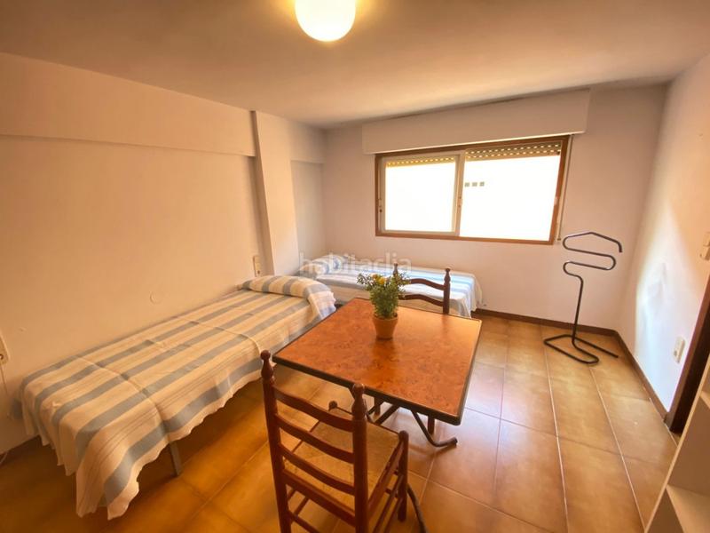 Foto b9716262-6e69-4397-b84a-103f72a44a5e. Locale commerciale in Piles