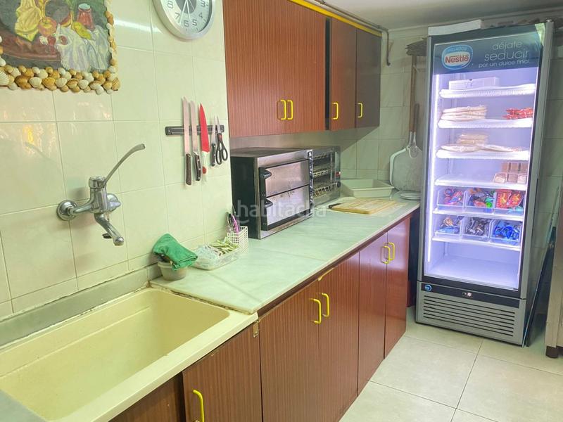 Foto d11154a1-6e1a-437c-912d-589156934a18. Locale commerciale in Piles