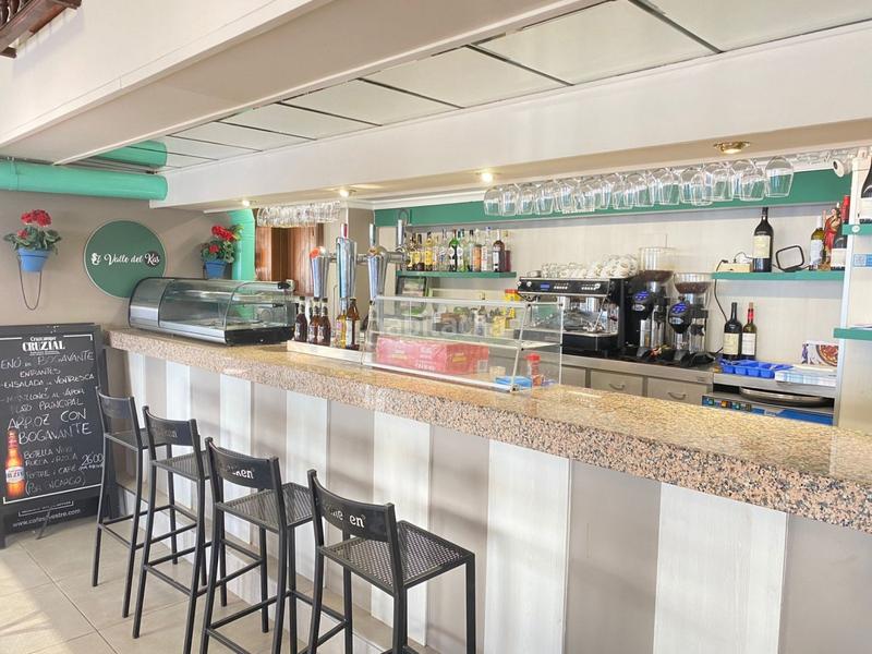 Foto e0aa5383-ba55-4091-9522-df75c9abe32a. Locale commerciale in Piles