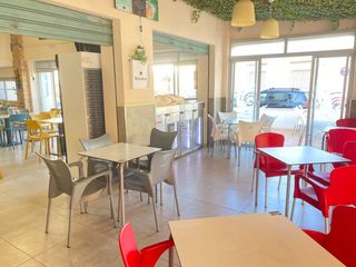 Geschäftsraum  Mar del. Bar restaurante en 2ª linea en playa de piles