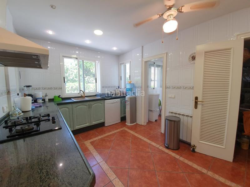 Foto 9c0ff5a7-c5ba-4247-bcbb-54a9f290fd19. Chalet con riscaldamento parcheggio piscina in Sierra Perenchiza-Cumbres de Calicanto-Sto Domingo Chiva