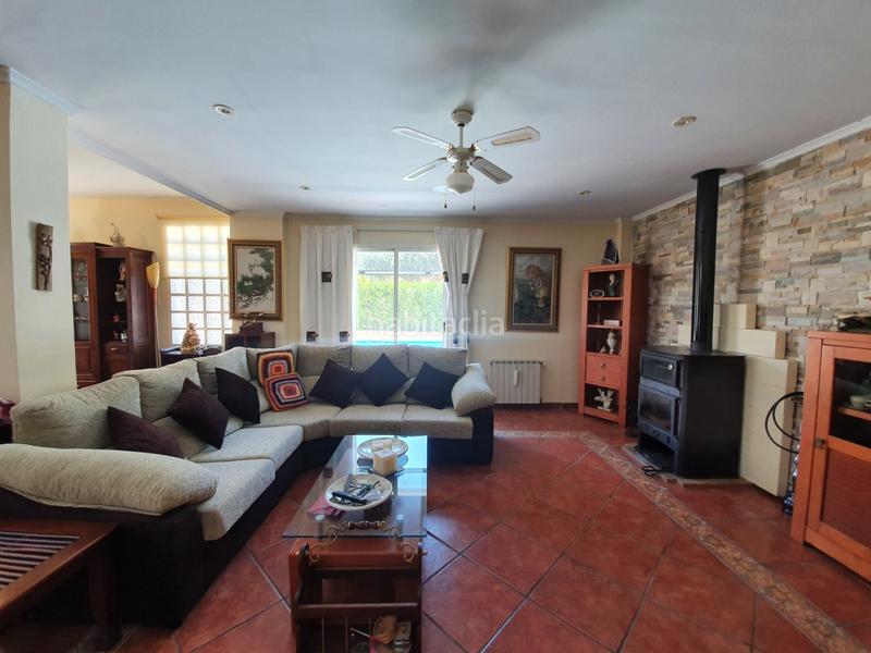 Foto df92d2c3-6297-4d58-ba19-604df4ae9e62. Chalet con riscaldamento parcheggio piscina in Sierra Perenchiza-Cumbres de Calicanto-Sto Domingo Chiva