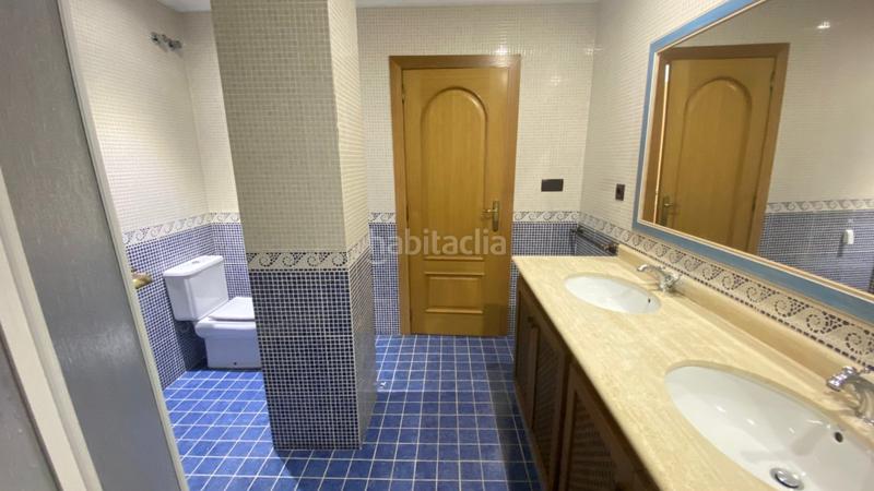 Foto b973808d-9f3c-4b57-8c84-c63b50157a94. Àtic amb calefacció aparcament a Silla