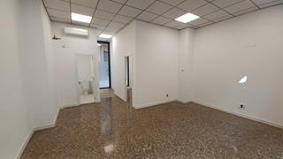 Lloguer Local Comercial a Barrio de Patraix. Local comercial en perfecto estado