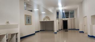 Local Comercial  Calle lluis vives. Local reformado difano