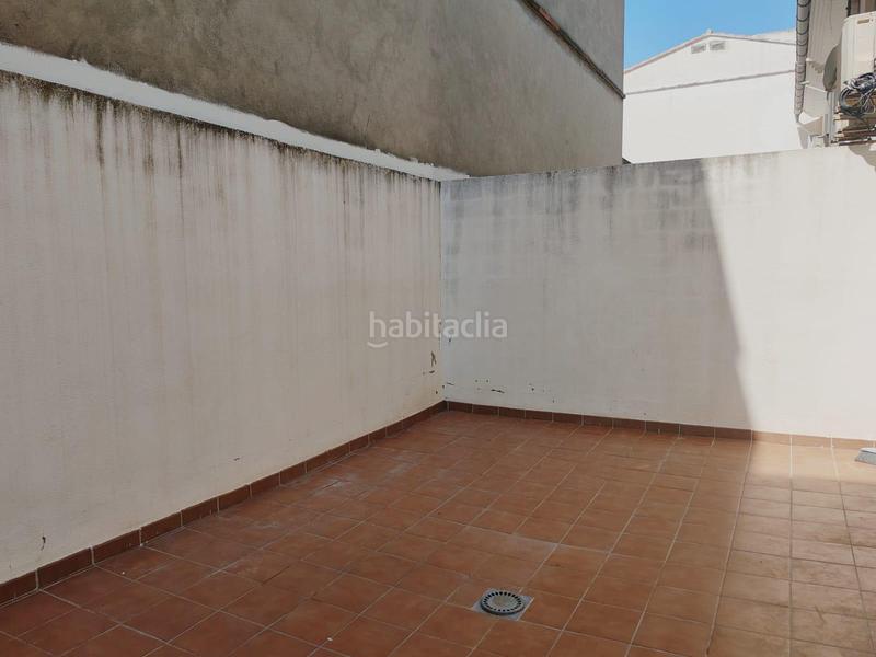 Foto 16f1014b-04b2-475a-8818-49b47eb7f6f4. Casa a schiera con parcheggio in Real de Gandía