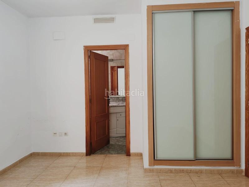 Foto 99030fb8-851f-4d6d-839c-cb79f0396afe. Casa a schiera con parcheggio in Real de Gandía