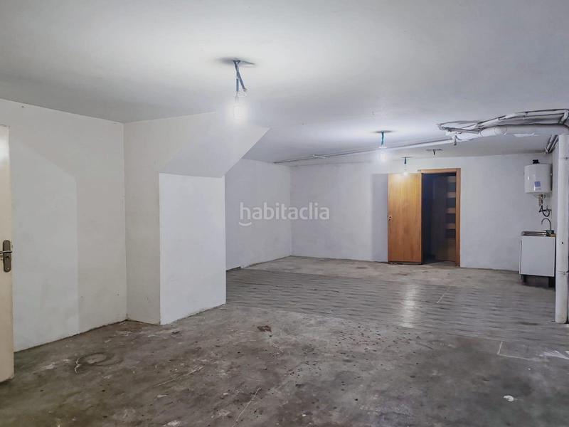 Foto b3f9323a-cb2f-4c7a-a766-d99090f22cd2. Casa a schiera con parcheggio in Real de Gandía