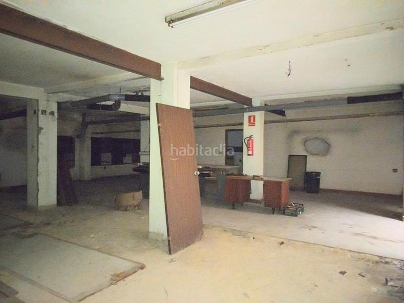 Foto aa882979-cf05-4600-9071-1125678a722b. Locale commerciale in Nou Campanar Valencia