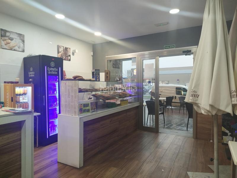 Foto 1014ef85-c8ac-4d2e-a718-5cff801242a1. Alquiler local comercial trapasamos cafetería en pleno funcionamiento! . en Manises