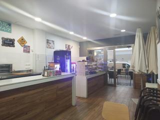 Affitto Locale commerciale in Centro Ciudad. Trapasamos cafetería en pleno funcionamiento! manises.
