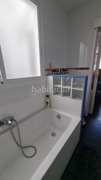 Foto 693cc3f6-4c08-42c2-b325-74d855382692. Alquiler piso precioso piso en la calle adressadors con 6 balcones. en Valencia
