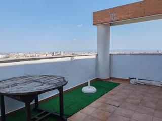 Rent Penthouse  Calle ingeniero jose sirera. Vistas a toda la ciudad desde la terraza. bulevar sur.