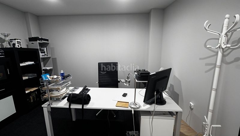 Foto 176e3137-c04e-4a6a-b6b1-4344afccf074. Aparcament cotxe a L´Hort de Senabre Valencia