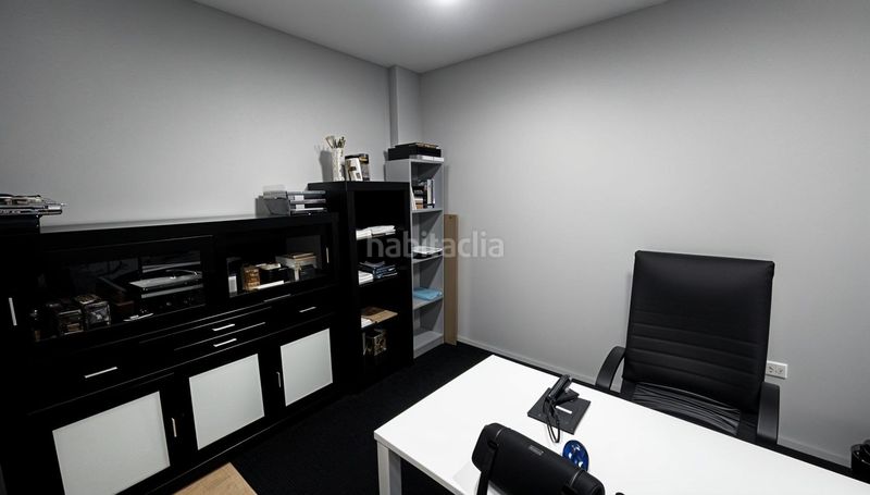 Foto 5ed7f5b7-d946-4e7d-b986-cce92998f369. Aparcament cotxe a L´Hort de Senabre Valencia