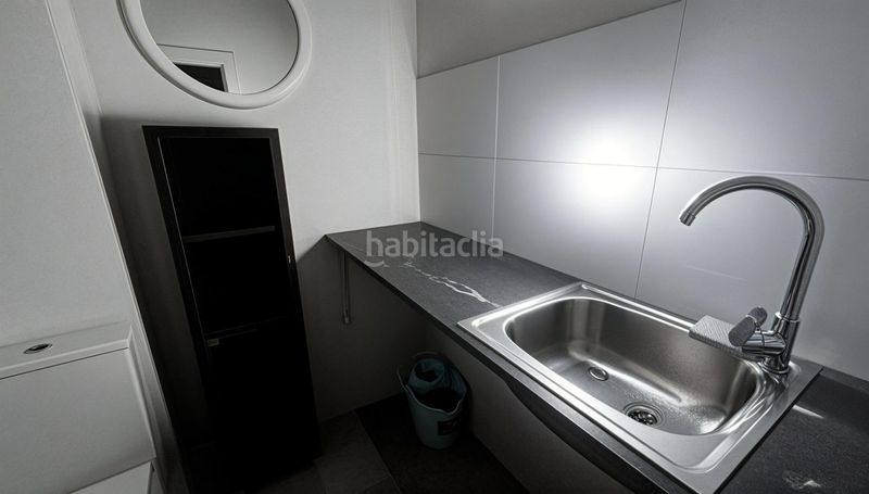 Foto 6f5ad2a5-d41c-469f-bbd7-47adbb07b0b2. Aparcament cotxe a L´Hort de Senabre Valencia