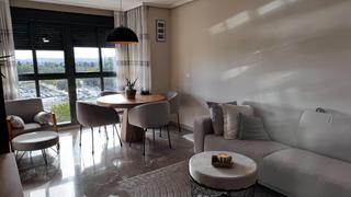 Appartement  Avenida primero de mayo. Piso seminuevo con plaza de garaje