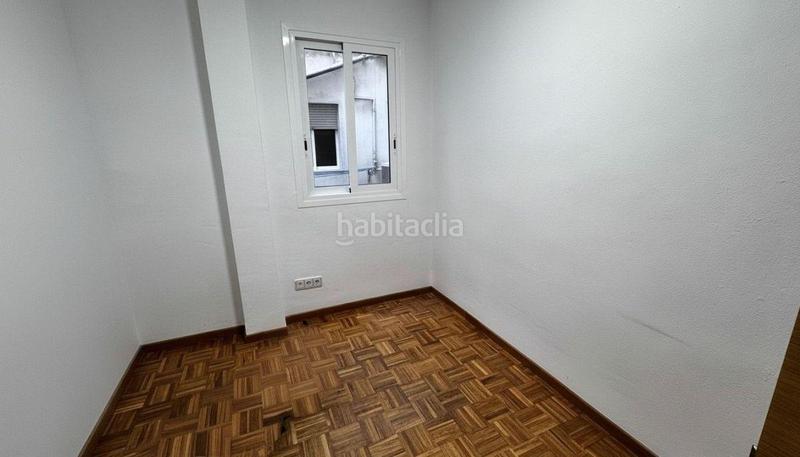 Foto fa420029-4534-426f-bbaf-e15363821909. Alquiler piso  muy luminoso con garaje en La Petxina Valencia