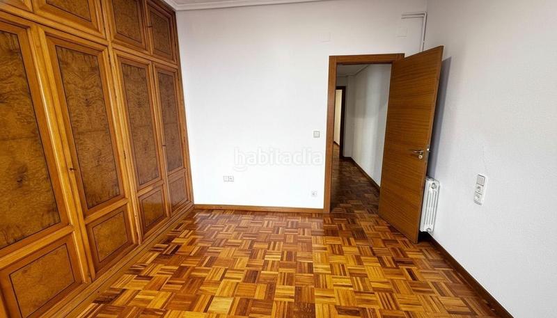 Foto 47ec8b3b-31d5-4719-8d99-e5afa152203a. Location appartement avec parking dans La Petxina Valencia