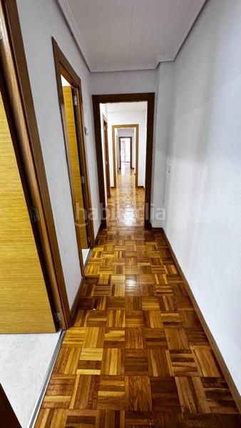 Foto 9ec1cf0e-a835-4c11-bba7-d456e73e4330. Location appartement avec parking dans La Petxina Valencia