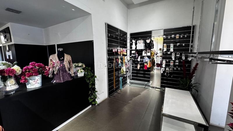 Foto 97c77651-ea6a-4553-989c-6046935e2176. Pas-de-porte local commercial dans La Roqueta Valencia