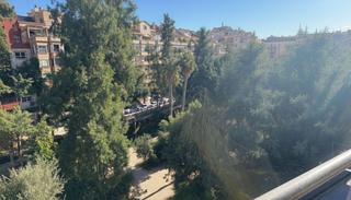 Zweistöckige Wohnung  Calle escultor ricart boix. Dúplex sin muebles. zona patraix.