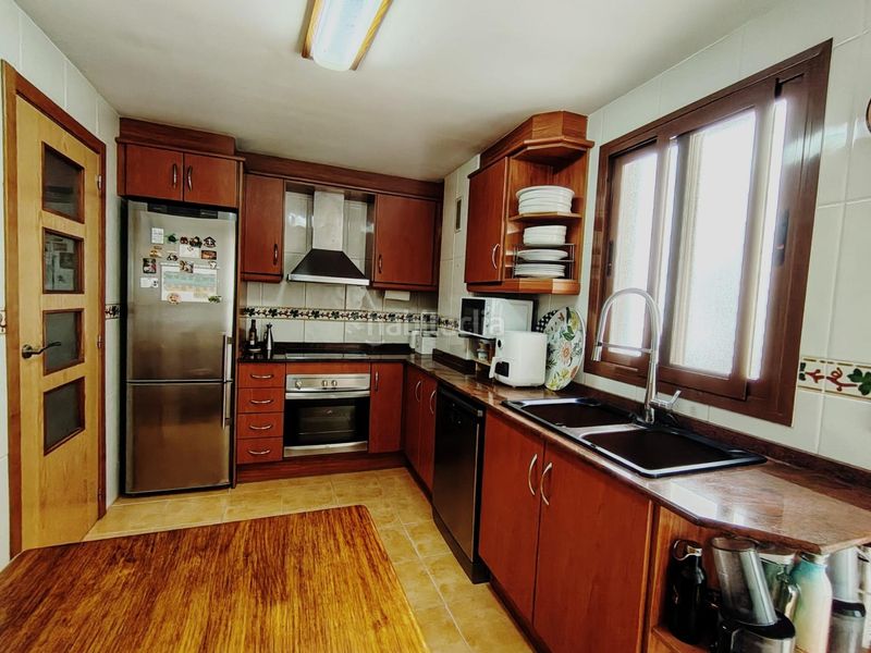 Foto 1e579cc7-8e72-4127-b3a2-04058304ea61. Àtic amb aparcament a Alcácer