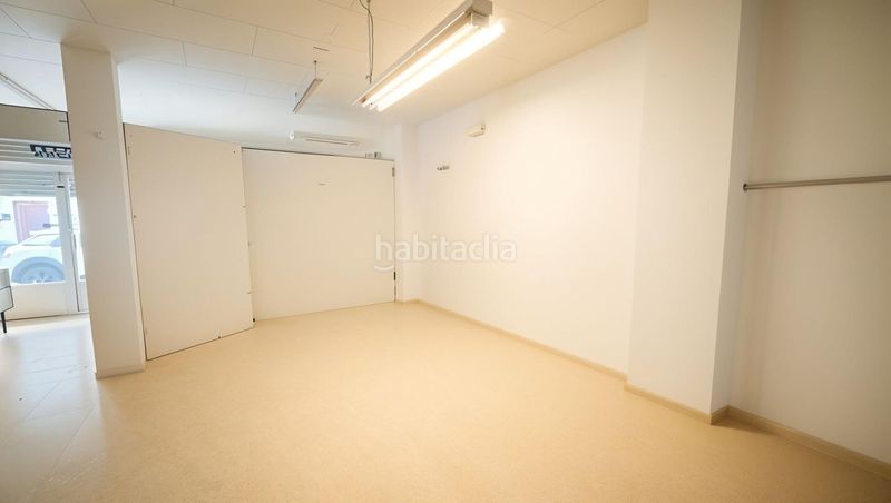 Foto 61c9de35-57cb-4502-92e2-910ea76a1808. Local comercial a calle calle progreso 116 a El Cabanyal-El Canyamelar Valencia