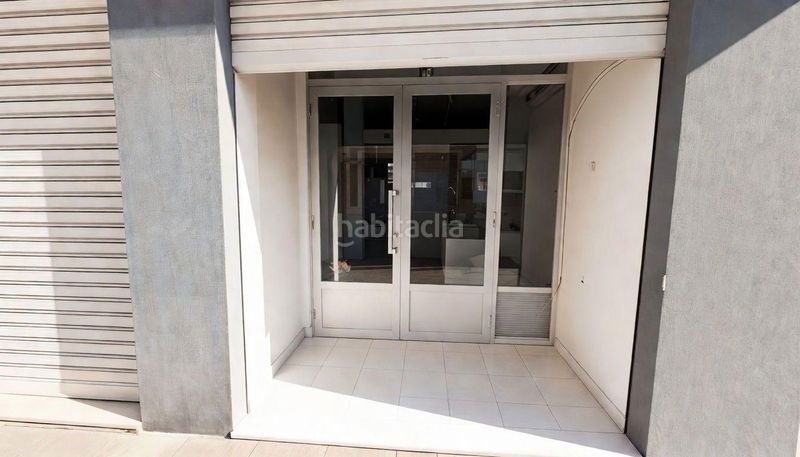 Foto b71fe2d3-471d-47f8-a82f-4511bda8a5fe. Local comercial a calle calle progreso 116 a El Cabanyal-El Canyamelar Valencia