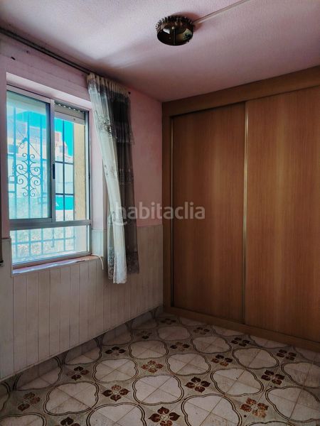 Foto 2c08ff7a-a5d2-4d03-868e-3438e2547d40. Xalet amb piscina a Moncada