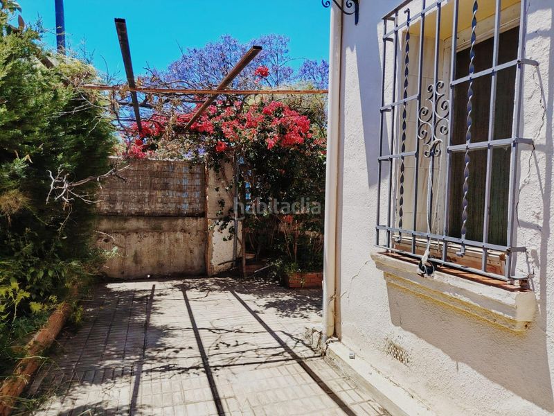 Foto b96a01f8-5bfc-4475-90d0-7e16307e16a0. Xalet amb piscina a Moncada