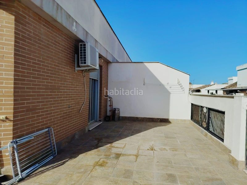 Foto a9440d74-ce03-4352-b5d3-e6d3394d428a. Àtic amb aparcament a Monserrat