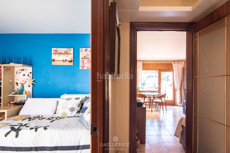 Foto 2d3d54bc-2e38-4f1c-a239-24ab8da774db. Casa amb xemeneia calefacció aparcament a Sarrià Barcelona