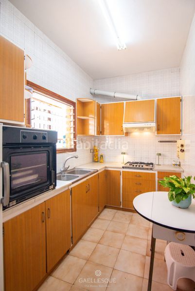 Foto 85ab1a0a-afcb-418c-b6e6-b8aac4d61120. Casa amb xemeneia calefacció aparcament a Sarrià Barcelona