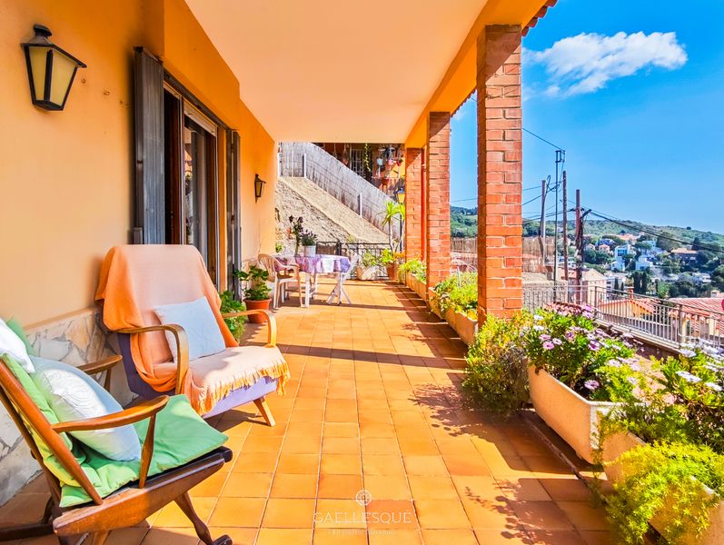 Foto 99e9f440-812a-4a96-81fc-3ea7067e2aa9. Casa amb xemeneia calefacció aparcament a Sarrià Barcelona