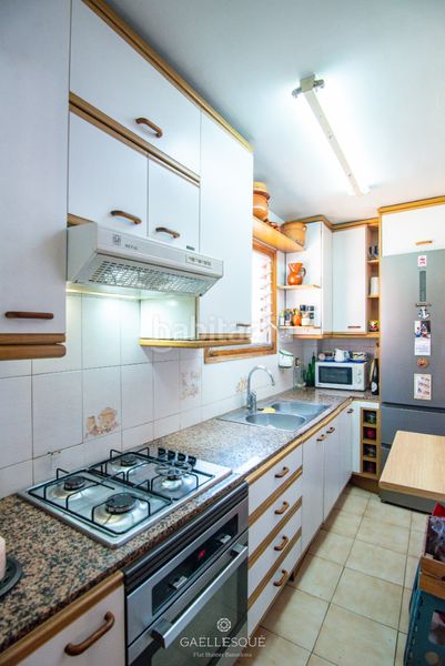 Foto ad1e7cd9-5b7a-4aea-9b6f-f00015d6741b. Casa amb xemeneia calefacció aparcament a Sarrià Barcelona