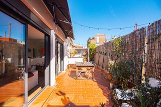Ático  Carrer d'en grassot. Exclusivo ático con dos grandes terrazas en el corazón de gràcia