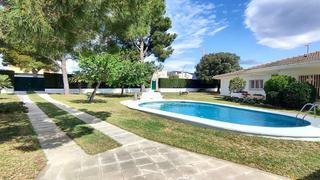 Chalet in Calle veler 22