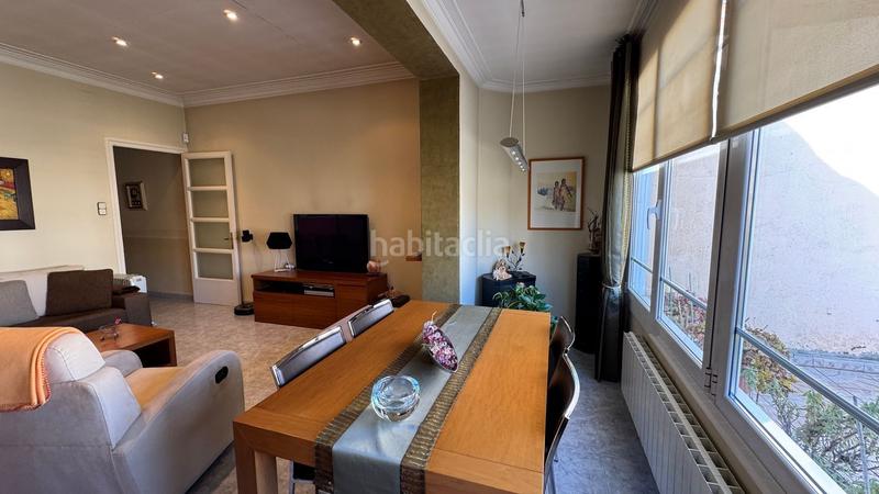 Foto b1adbceb-e3c3-48b8-bac5-5f9e9f98e1c4. Xalet a carretera de montcada 301 a Barri del Centre Terrassa