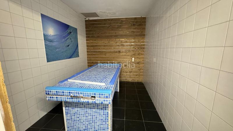 Foto cf534410-0f45-4b4a-82a0-f76b341ac424. Lloguer local comercial a plaza de mossèn jacint verdaguer 7 a Terrassa